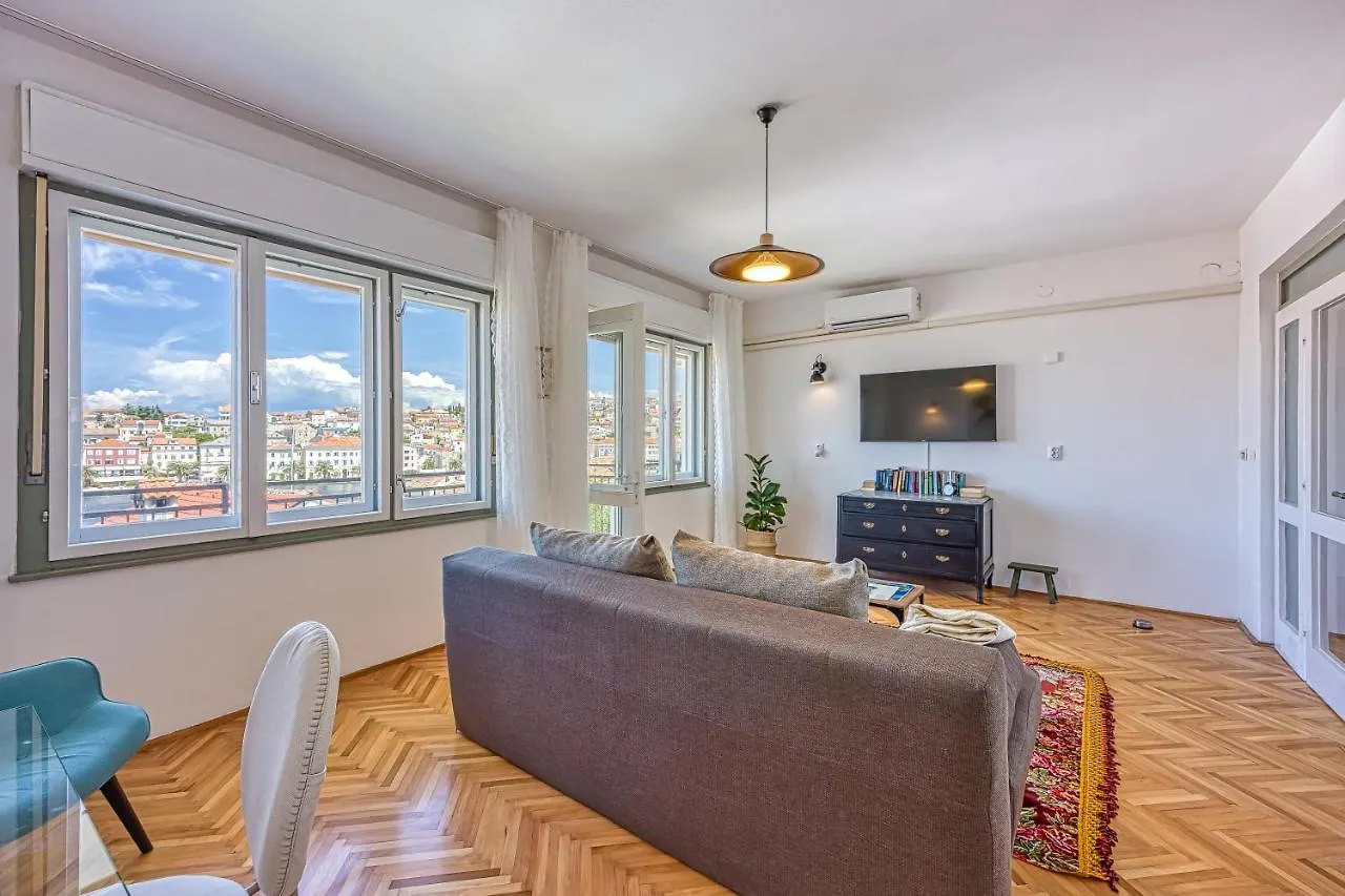 Enolabee Harbour View Apartment - Happy Rentals Mali Lošinj Croaţia